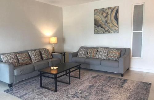 Orange Walk Casa | Dove Inn master room