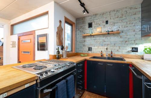 Seward Casa | Doves Nest - Earth Home