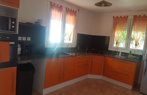 Pointe-Noire Apartamento | Abajo bonita villa con su stand