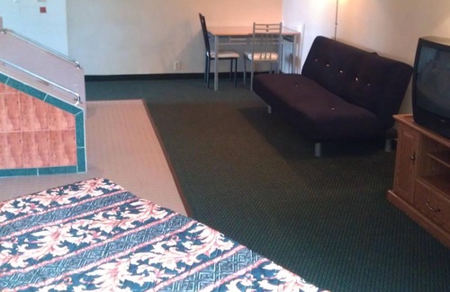 Downey Hotel | Downey Inn