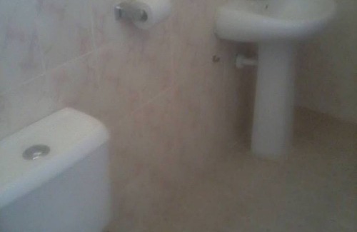 Webuye Casa | Downhill Springs Resort