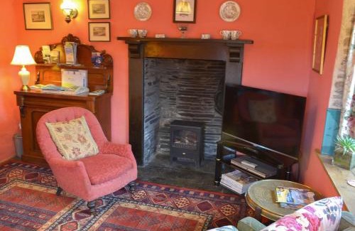 Tintagel Casa | Downhouse