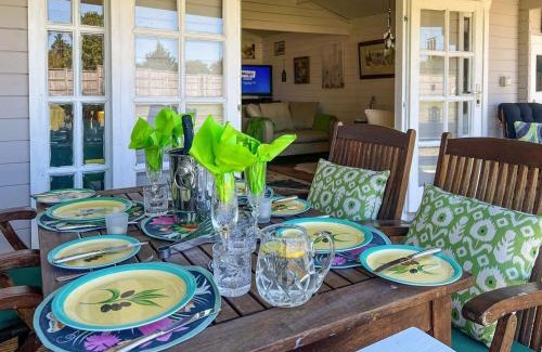 Littlehampton Casa | Downsview Park