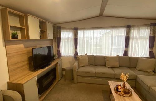 Selsey Casa | Downtime, West Sands, Seal Bay Resort, Selsey