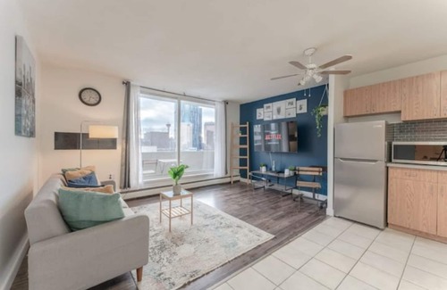 Crescent Heights Apartamento | Downtown 1BD Condo with free parking