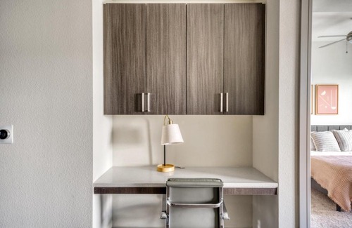 West End Apartamento | Downtown 1br w gym wd pool nr Capitol ATX-83