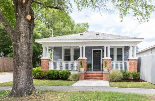 Wilmington Casa | Downtown 3BR Gem - Hot Tub - Covered Parking - Fenced Yard
