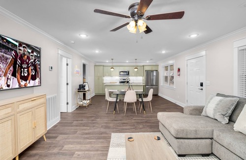 Starkville Casa | Downtown Access | Spacious | Family Space