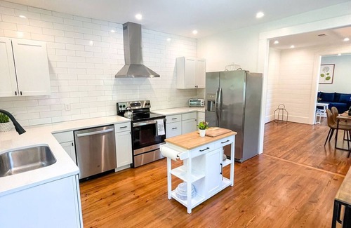 Aiken Casa | Downtown Aiken- The Collins Property