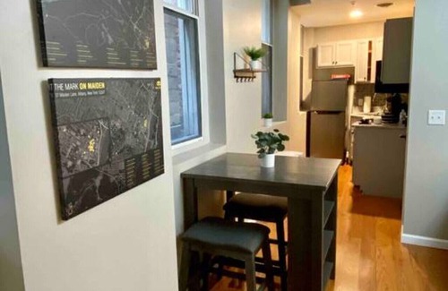 Downtown Albany Apartamento | Downtown Albany 1 Bed + Workstation @ Maiden Lane
