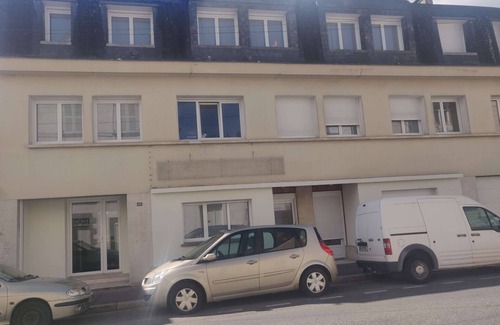 Laval Apartamento | Downtown apartment | LAVALOC