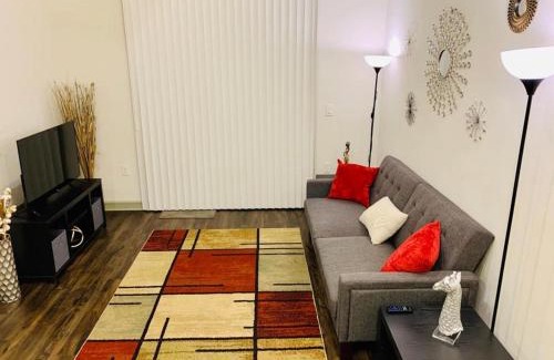 The Woodlands Apartamento | Downtown Apt FREE Parking - Fully Kitchen - FREE Laundry