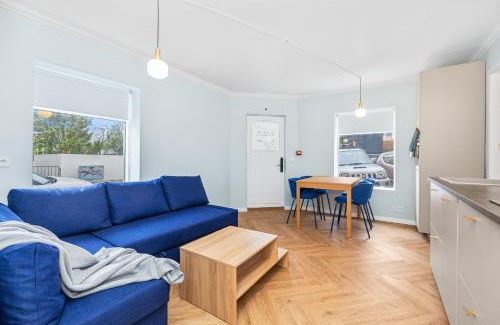 Downtown Apartamento | Downtown Baldursbrá - Two Bedroom Apartment