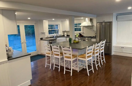 Blue Hill Casa | Downtown Blue Hill - best place in town