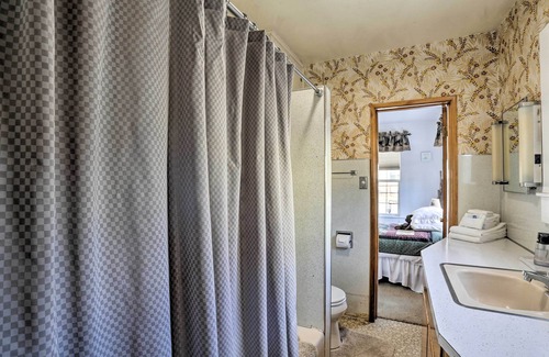 McCloud Cabina | Downtown Cabin < 10 Miles to Mt Shasta Ski Park!
