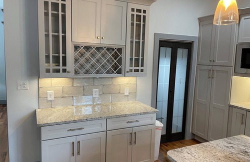 Downtown Casa | Downtown Charm - 2 blocks from Town Square
