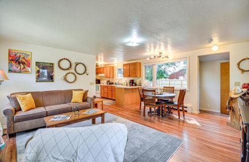 Cody Casa | Downtown Cody Getaway - Near Buffalo Bill Center!