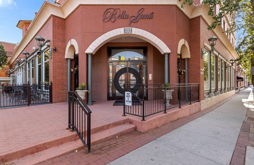 Pueblo Condominio | Downtown Condo off Pueblo's Historic River Walk.