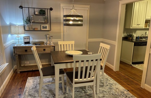Covington Casa | Downtown Covington Cottage- walking distance to Covington Square