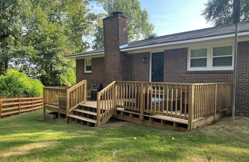Prattville Casa | Downtown Creekside Oasis, Close to RTJ golf