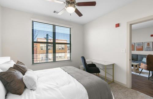 Five Points South Apartamento | Downtown Delight 2BR 2BA Fully Equipped Amenities