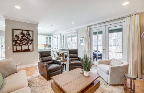 Douglas Casa | Downtown Douglas Home with Kayaks Near Oval Beach