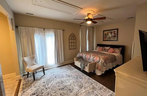 Owensboro Villa | Downtown Dream