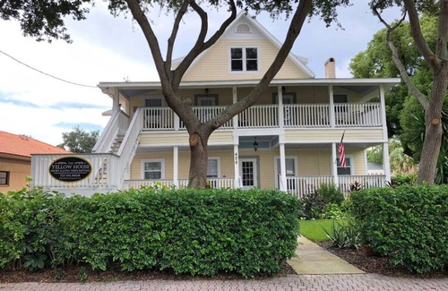 Downtown Dunedin Apartamento | Downtown Dunedin! 2 bedroom 2 bath