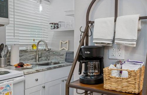 Dunedin Apartamento | Downtown Dunedin Gem, Fully Renovated #3