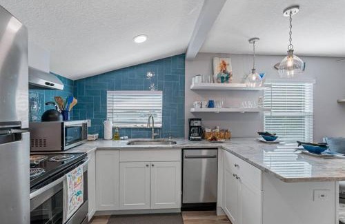 Dunedin Apartamento | Downtown Dunedin Gem, Fully Renovated #4
