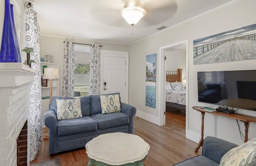 Downtown Dunedin Casa | Centro de Dunedin Keylime Cottage # 3