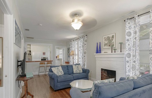 Downtown Dunedin Casa | Centro de Dunedin Keylime Cottage # 3