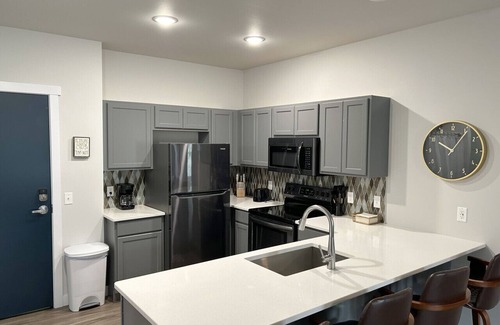 Downtown Eau Claire Apartamento | Downtown EC 2bdrm w/parking