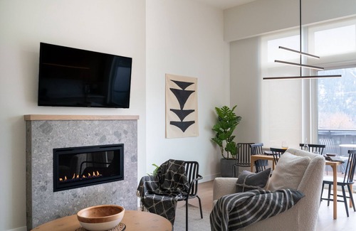 Nelson Condominio | Downtown Elegance on Baker Street