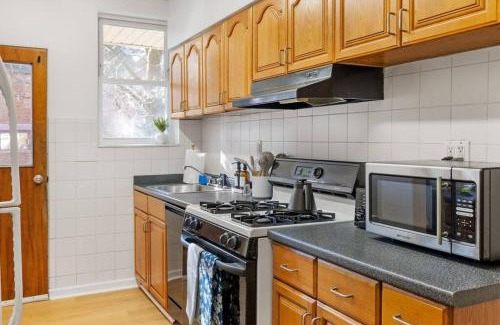 Squirrel Hill Casa | Downtown Escape: 3Br - Game/Movie room - Foosball