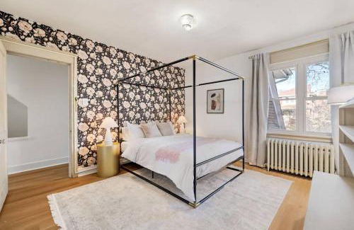 Squirrel Hill Casa | Downtown Escape: 3Br - Game/Movie room - Foosball
