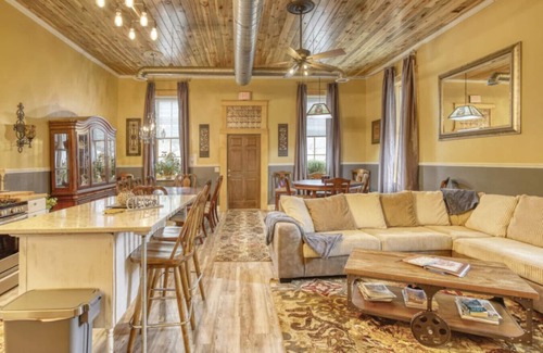 Whitewood Casa | Downtown Experience Rich in History & Charm! Centrally Located in Black Hills