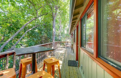 Fair Oaks Casa | Downtown Fair Oaks Home about 15 Mi to Sacramento!