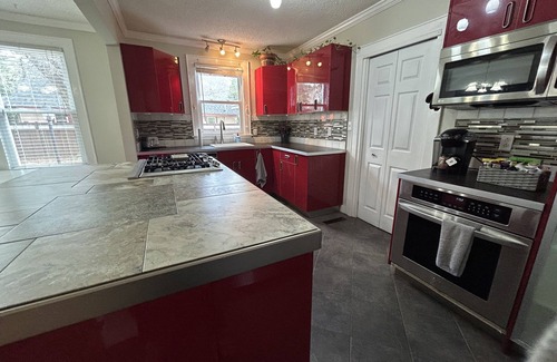 Eau Claire Casa | Downtown Family Home