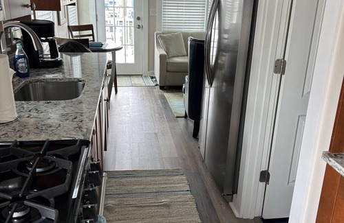Sanford Alquiler De Eote | Downtown Floating Bungalow Historic Sanford Lake Monroe Marina