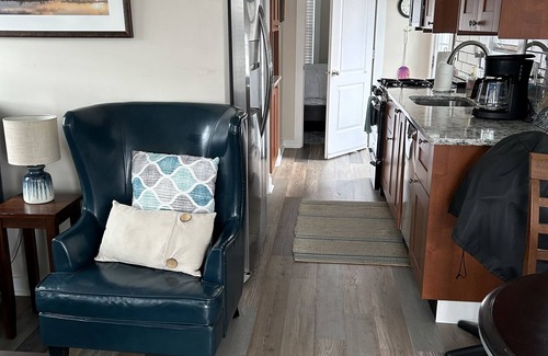 Sanford Alquiler De Eote | Downtown Floating Bungalow Historic Sanford Lake Monroe Marina