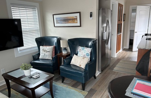 Sanford Alquiler De Eote | Downtown Floating Bungalow Historic Sanford Lake Monroe Marina
