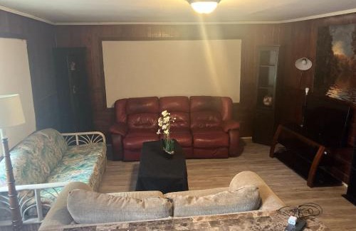 Dunbar Apartamento | Downtown Fort Myers Family get away 2