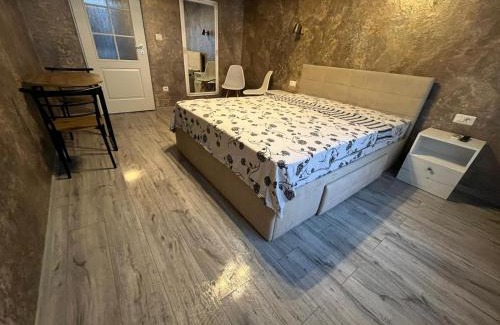 Galati Apartamento | Downtown Galati Studio