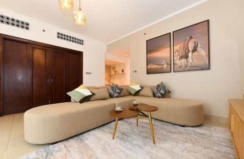 Downtown Dubai Apartamento | Downtown Gem - 2BR near Dubai Mall and Burj Khalifa
