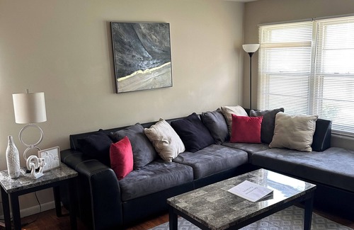 Terry Sanford Casa | DownTown Getaway