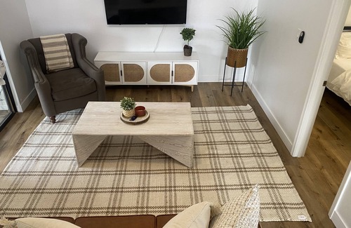 Gilbert Homes Condominio | Downtown Gilbert Gem - Recently Updated