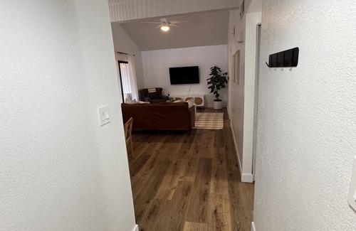 Gilbert Homes Condominio | Downtown Gilbert Gem - Recently Updated