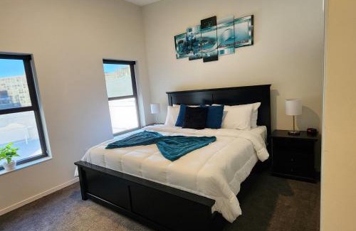 Gateway District Apartamento | Downtown Grand Penthouse Living