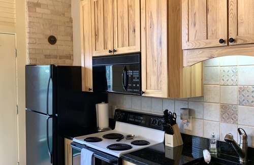 Grand Haven Condominio | Downtown Harbor Condo!!! Grand Haven, MI